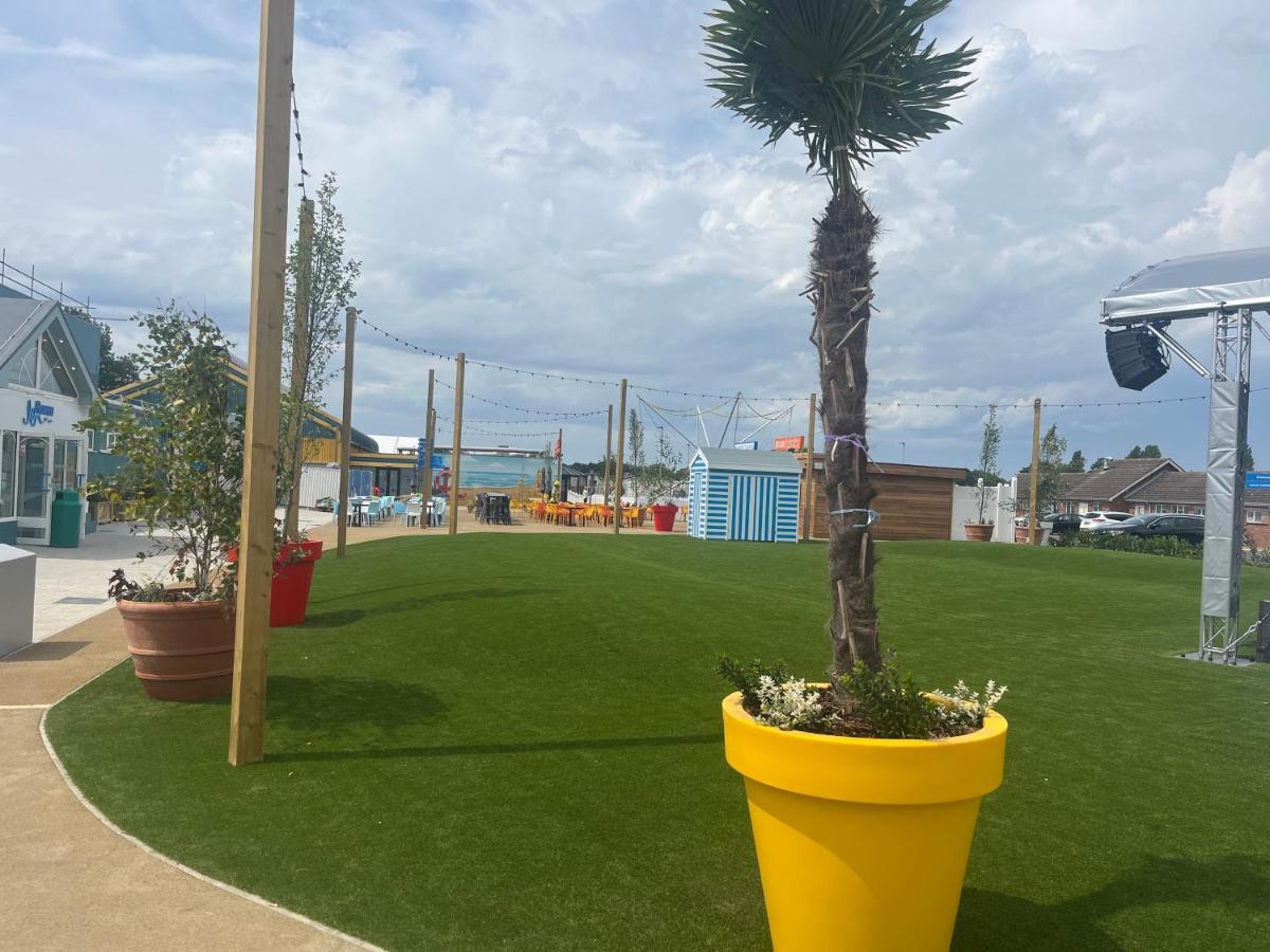 Готель Skegness Holidays At Haven Екстер'єр фото